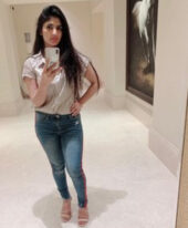 dubai escort girl
